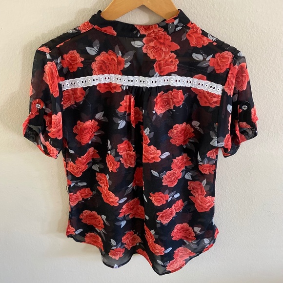 Rose Blouse - Picture 4 of 6